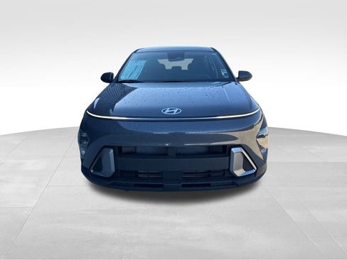 New 2026 Hyundai Kona SE image 7