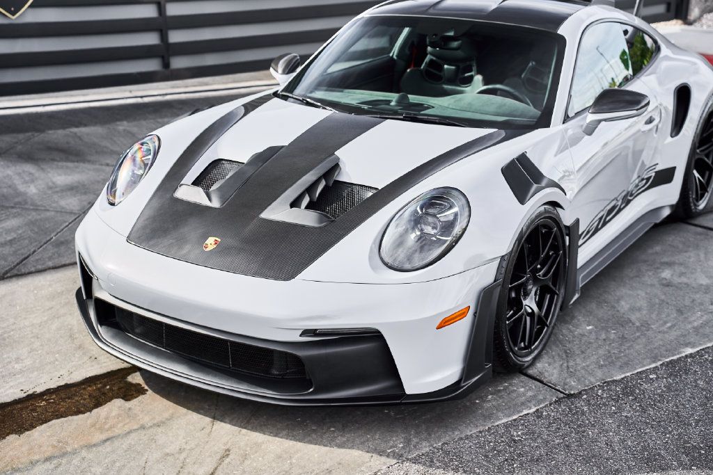 Used 2025 Porsche 911 GT3 RS RWD image 5
