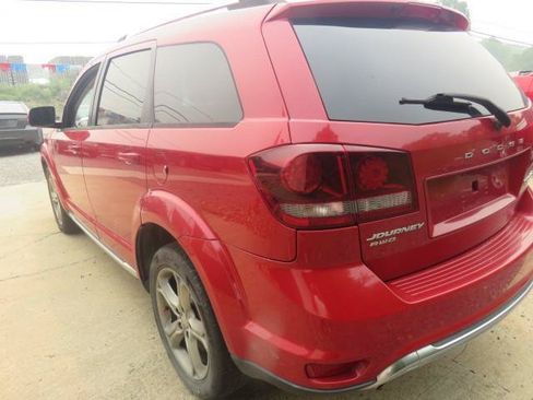 Used 2017 Dodge Journey Crossroad AWD/4WD image 5