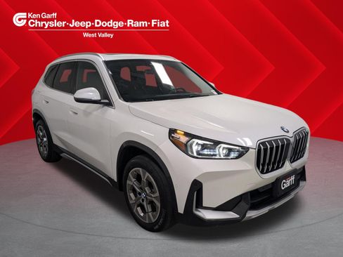 Used 2026 BMW X1 xDrive28i AWD/4WD image 1