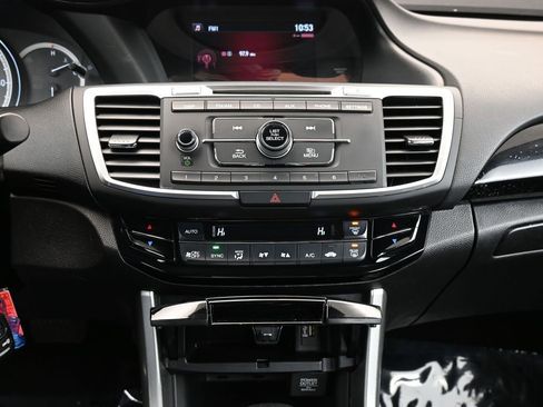 Used 2016 Honda Accord LX image 46