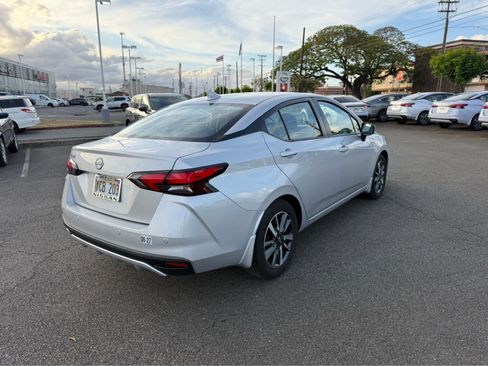 Used 2025 Nissan Versa SV w/ Trunk Package image 3