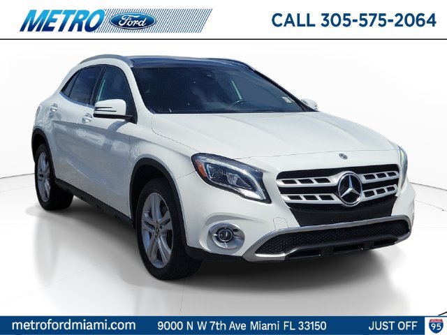 Used 2020 Mercedes-Benz GLA 250 4MATIC w/ Premium Package 360° Tour