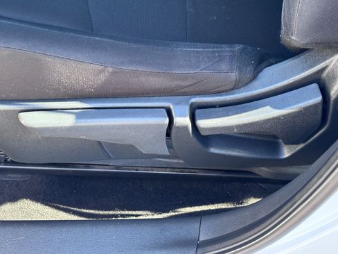 Used 2024 Nissan Sentra S FWD image 19