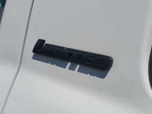 Used 2020 Toyota Tundra Limited AWD/4WD image 10