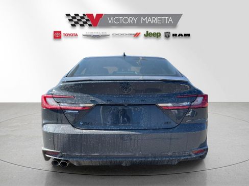 Used 2025 Toyota Camry SE image 4