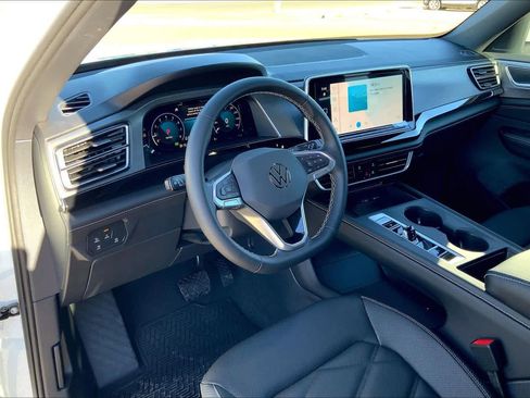New 2026 Volkswagen Atlas Cross Sport SE AWD/4WD image 8