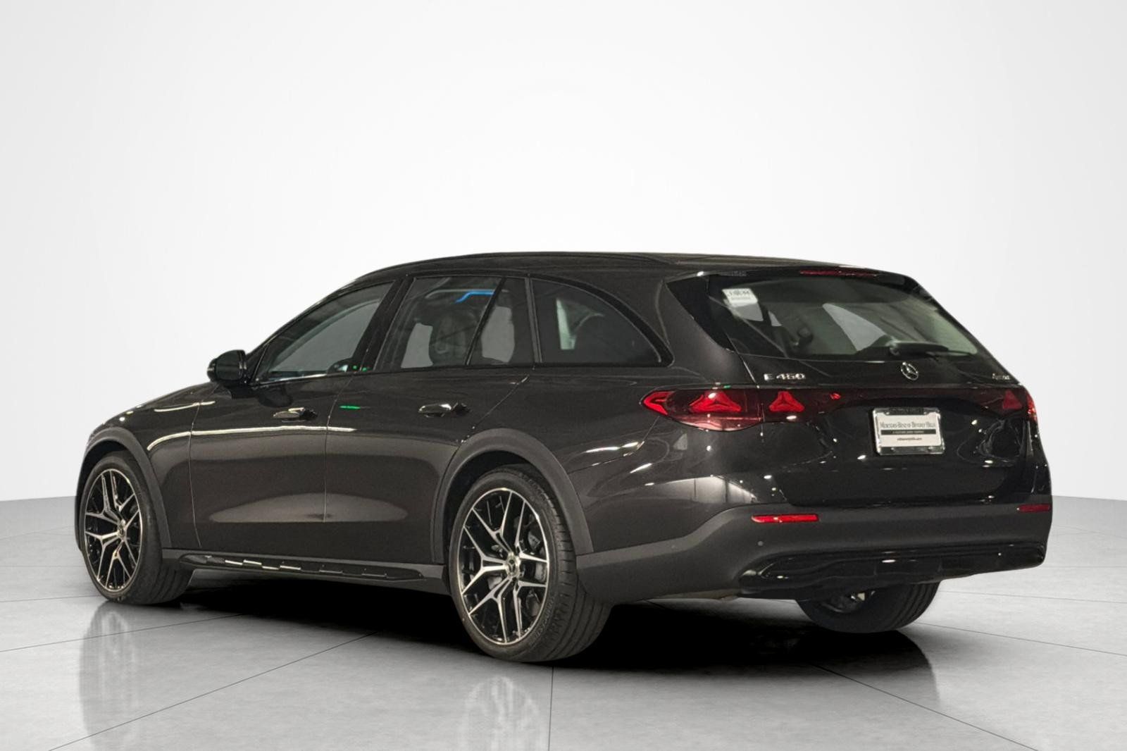 New 2027 Mercedes-Benz E 450 4MATIC All-Terrain Wagon image 3