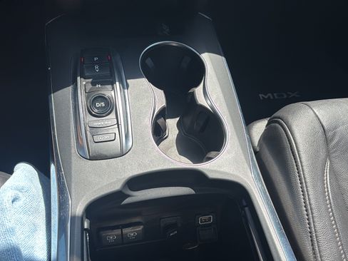 Used 2020 Acura MDX FWD image 24