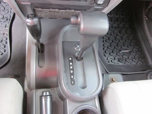 Used 2010 Jeep Wrangler Unlimited Sport AWD/4WD image 22