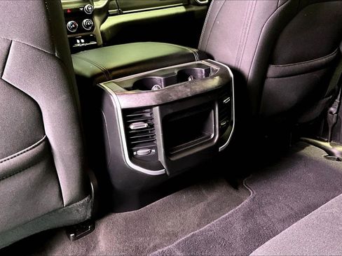 Used 2021 RAM 1500 Big Horn AWD/4WD image 11