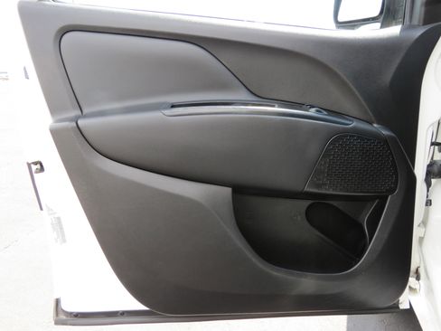 Used 2018 RAM ProMaster City Tradesman SLT image 27