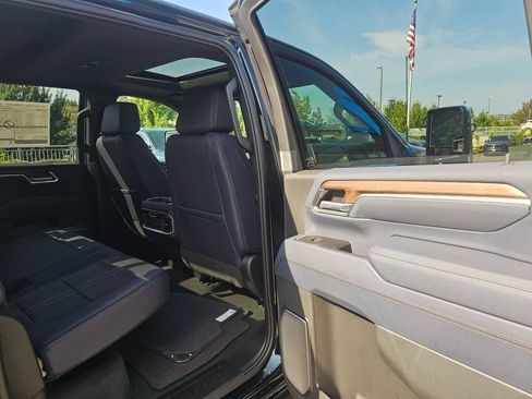 New 2026 Chevrolet Silverado 3500 High Country w/ High Country Premium Package AWD/4WD image 15