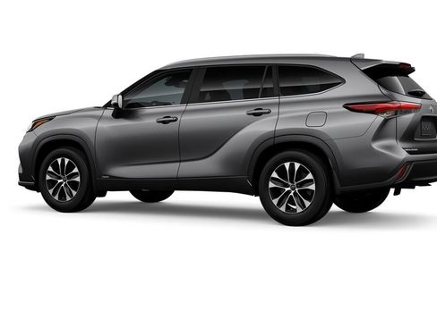 New 2026 Toyota Highlander XLE image 5