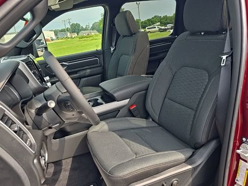 New 2026 RAM 1500 Big Horn AWD/4WD image 19