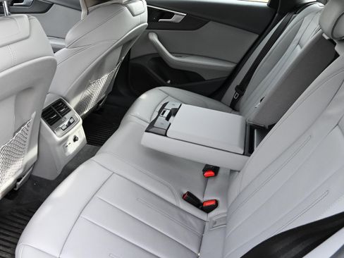 Used 2020 Audi A4 2.0T Premium Plus w/ Premium Plus Package image 8