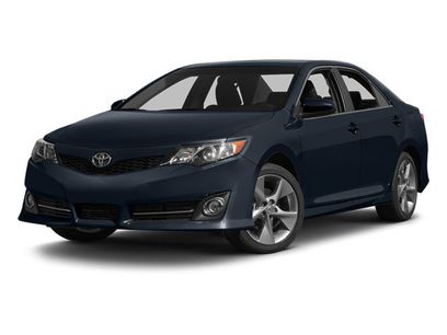 Used 2014 Toyota Camry SE