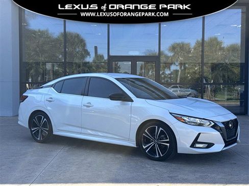 Used 2021 Nissan Sentra SR image 1