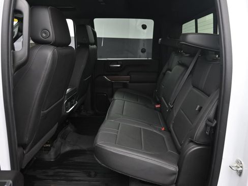 Used 2022 Chevrolet Silverado 2500 High Country w/ LPO, Hitch Package AWD/4WD image 12