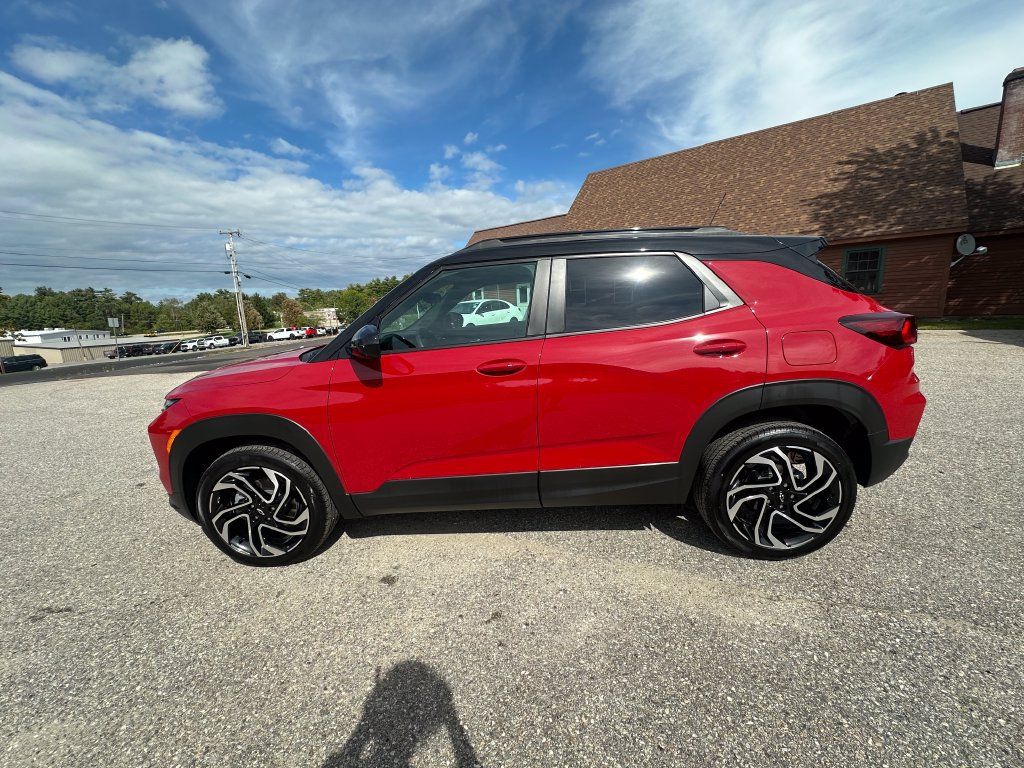 Used 2026 Chevrolet TrailBlazer RS w/ Driver Confidence Package AWD/4WD image 2