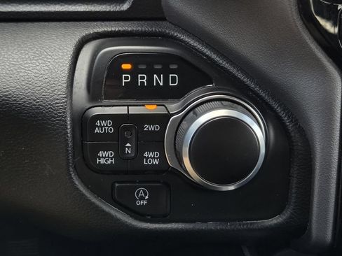Used 2024 RAM 1500 Big Horn AWD/4WD image 25