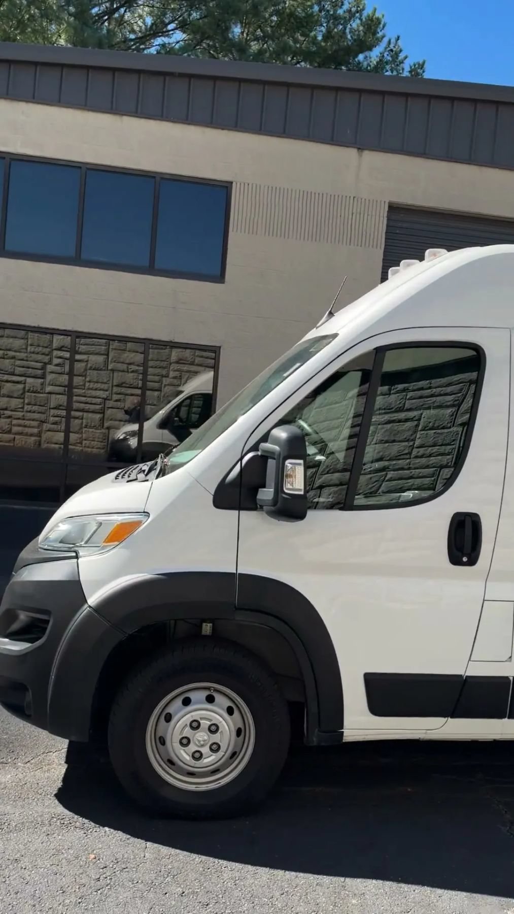 Used 2023 RAM ProMaster 2500 FWD image 53