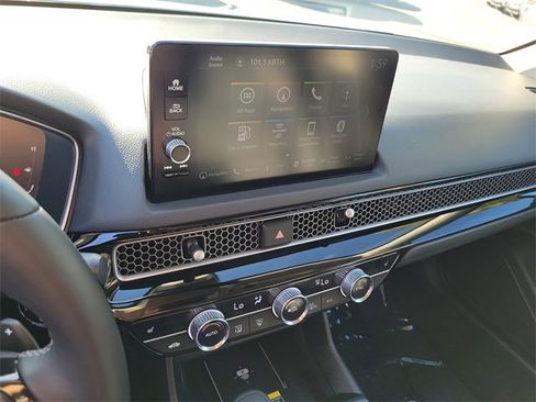 Used 2024 Honda Civic Touring image 8