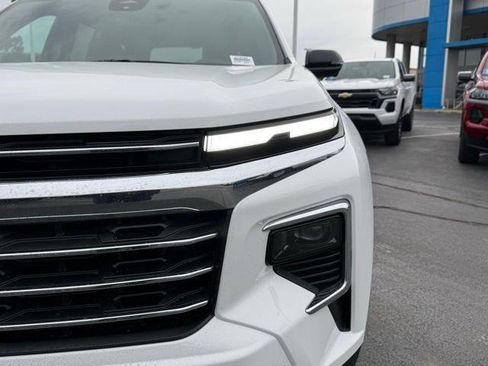 New 2026 Chevrolet Traverse LT w/ Driver Confidence Package image 5