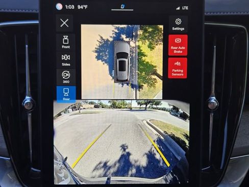 New 2025 Volvo XC90 T8 Plus w/ Protection Package Premier image 25