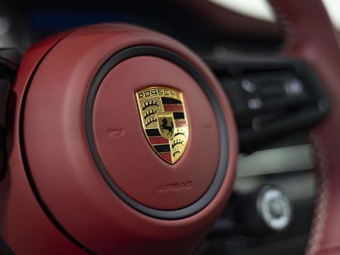 Used 2022 Porsche 911 Turbo S image 99