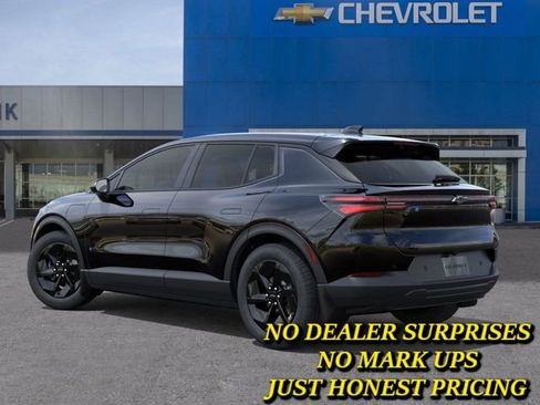 New 2026 Chevrolet Equinox EV LT w/ Midnight Package image 3