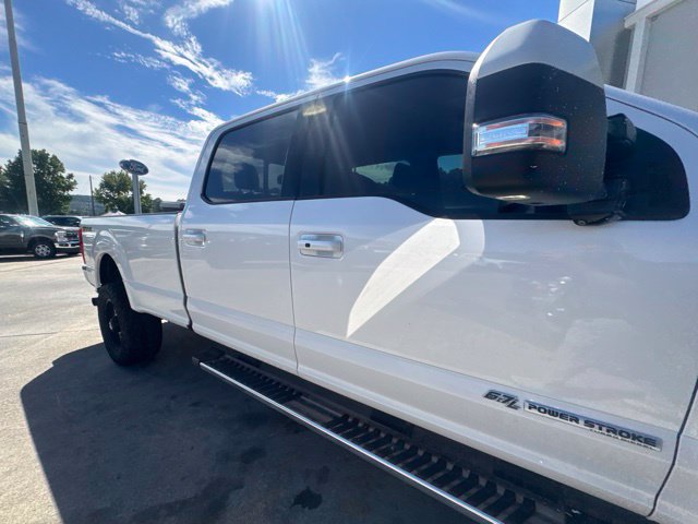 Used 2019 Ford F350 Lariat w/ Lariat Ultimate Package AWD/4WD image 9