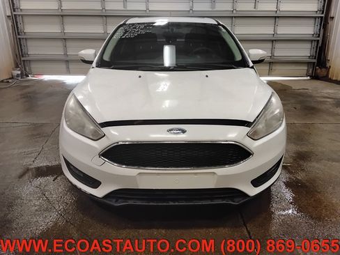Used 2017 Ford Focus SEL FWD image 7