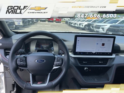 Used 2025 Ford Explorer ST AWD/4WD image 16