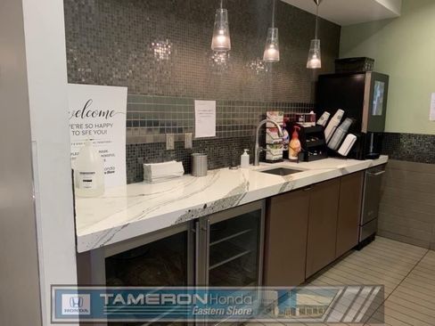 Used 2024 GMC Sierra 1500 SLT w/ SLT Premium Plus Package image 38