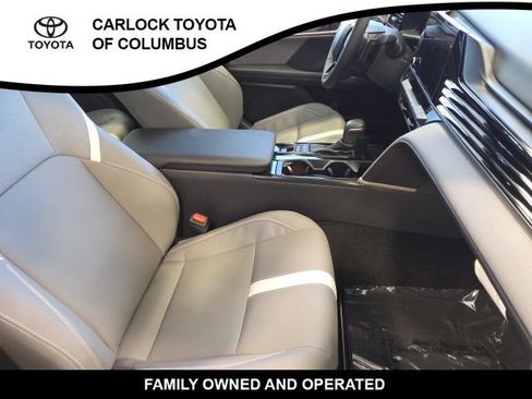 Used 2026 Toyota Camry SE w/ Convenience Package FWD image 21