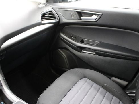 Used 2024 Ford Edge SE AWD/4WD image 27