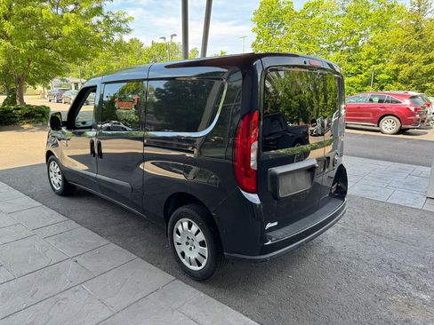Used 2021 RAM ProMaster City SLT FWD image 3