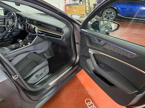 Used 2024 Audi A6 Premium Plus w/ Premium Plus Package image 10