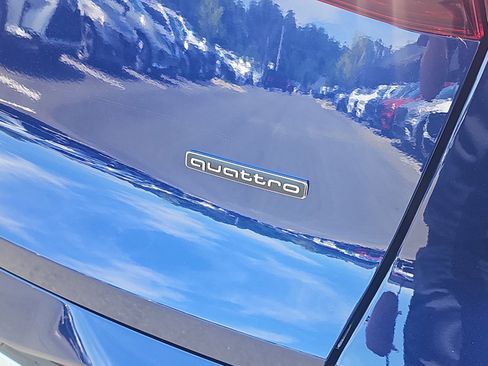 Used 2025 Audi Q5 Premium Plus w/ Premium Plus AWD/4WD image 9