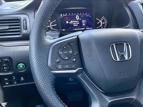 Used 2024 Honda Passport TrailSport image 11