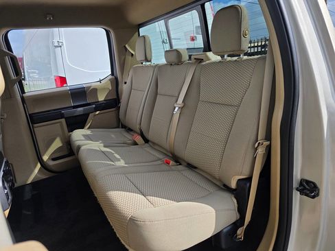 Used 2018 Ford F150 XLT w/ Equipment Group 302A Luxury image 13