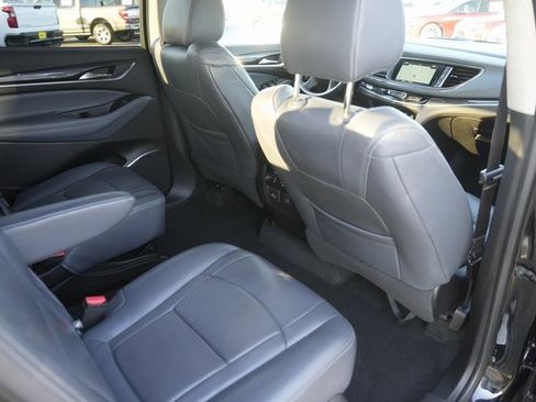 Used 2018 Buick Enclave Premium image 14