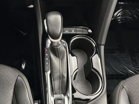 Used 2023 Buick Encore GX Preferred image 22