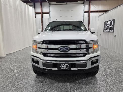 Used 2019 Ford F150 Lariat w/ Equipment Group 501A Mid image 4