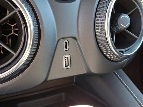 New 2025 Chevrolet Blazer LT w/ Convenience Package image 16