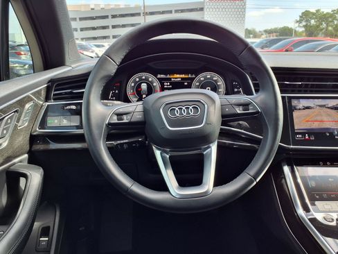 Used 2022 Audi Q7 3.0T Premium Plus AWD/4WD image 12