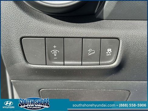 Certified 2023 Hyundai Kona SEL image 20