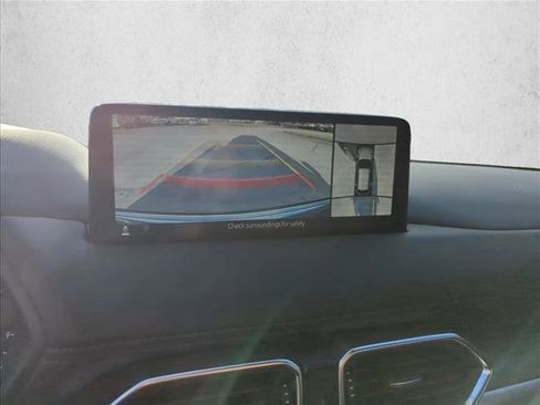 Used 2023 MAZDA CX-5 Signature image 12