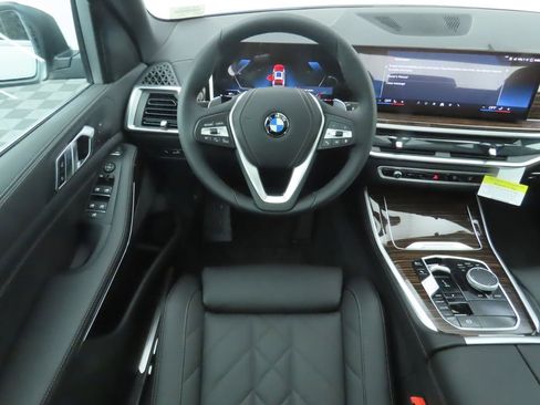 New 2026 BMW X5 sDrive40i w/ Parking Assistance Package image 10